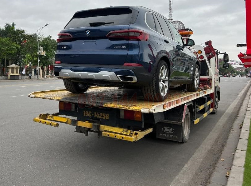 Dịch vụ cứu hộ ô tô quận 7 của công ty Cứu Hộ Nhanh 24H