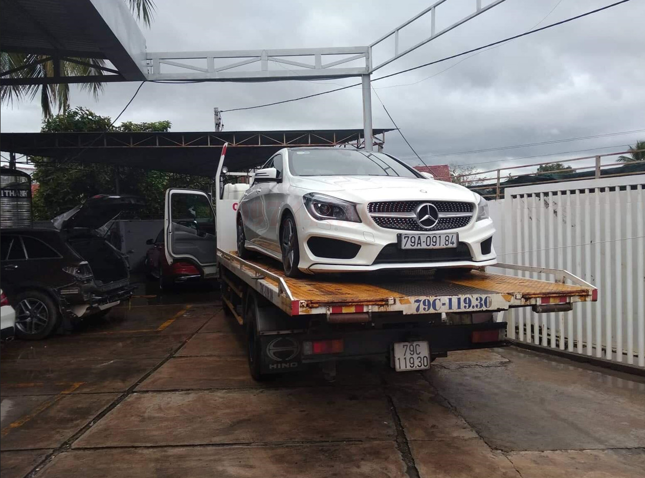 Dịch vụ cứu hộ ô tô chuyên nghiệp tại quận Tân Bình